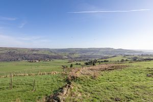 The Long Causeway Brearley